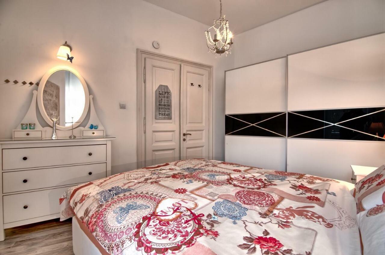 Luxury With Sea View Pula Exterior foto